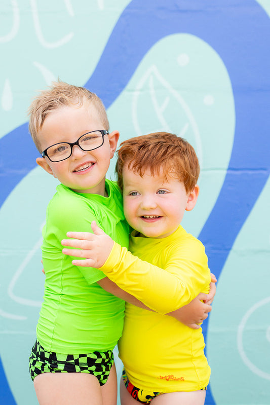 Choosing Between Long Sleeve and Short Sleeve Rashies